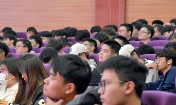 了解IT招聘，面向就业市场